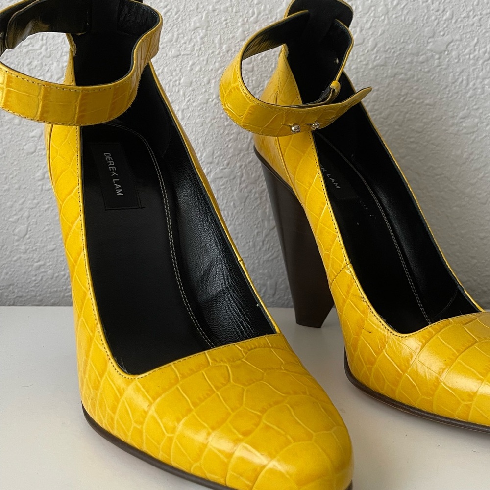 Derek Lam Yellow Leather Heels Size 8
